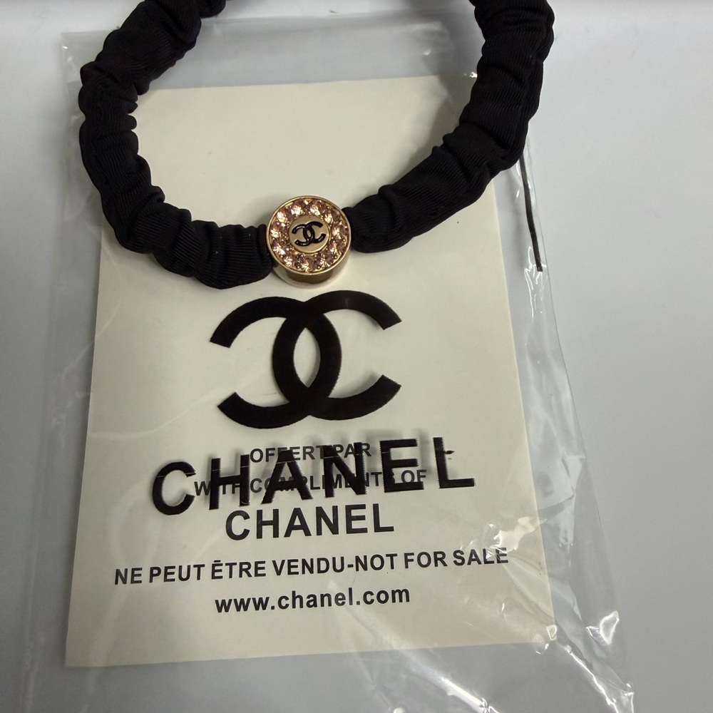 CHANEL Black Hair Accessory with Gold Accent